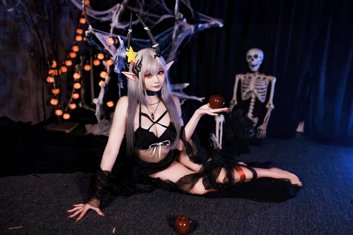 泥岩泳装 正片 - 阿雪雪